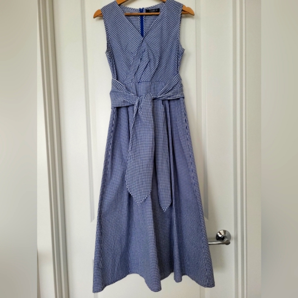 Yacht 21 Summer Dress Size 4 Brand New